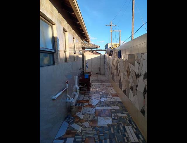 10 BEDROOM HOUSE FOR SALE IN PROTEA GLEN